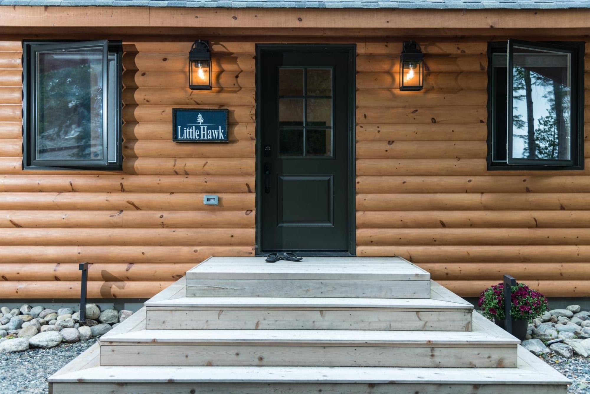 Haliburton Post House Hotel Minden Exterior photo
